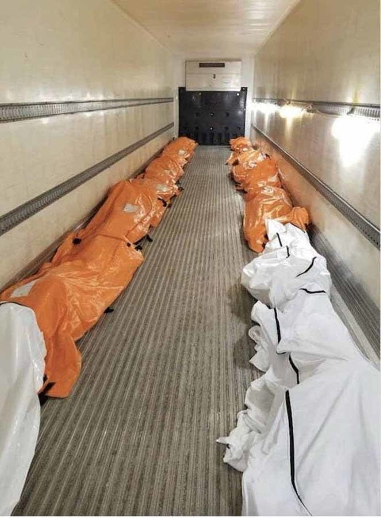 A 38-year-old nurse at a Manhattan hospital shared this image yesterday of the inside of one of the refrigerated trucks lined on either side with the dead bodies of covid-19 victims