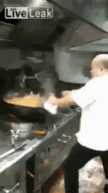 cooking-cook.gif