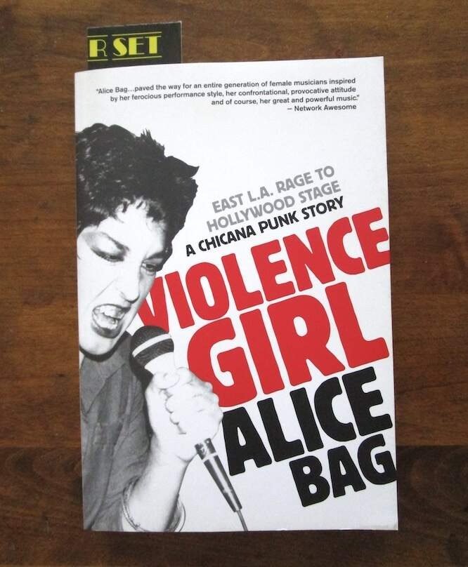Violence-Girl_Alice-Bag.jpg.c48db39924aeccffd246bb2a282ecd9e.jpg